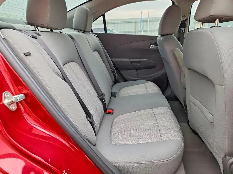 2014 CHEVROLET SONIC LT  