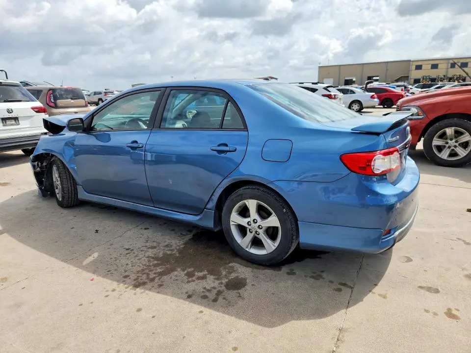 2012 TOYOTA COROLLA S  