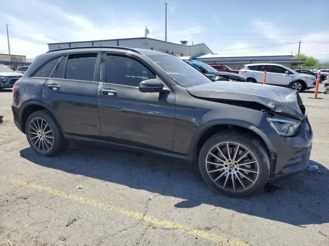 2022 MERCEDES-BENZ GLC 300  