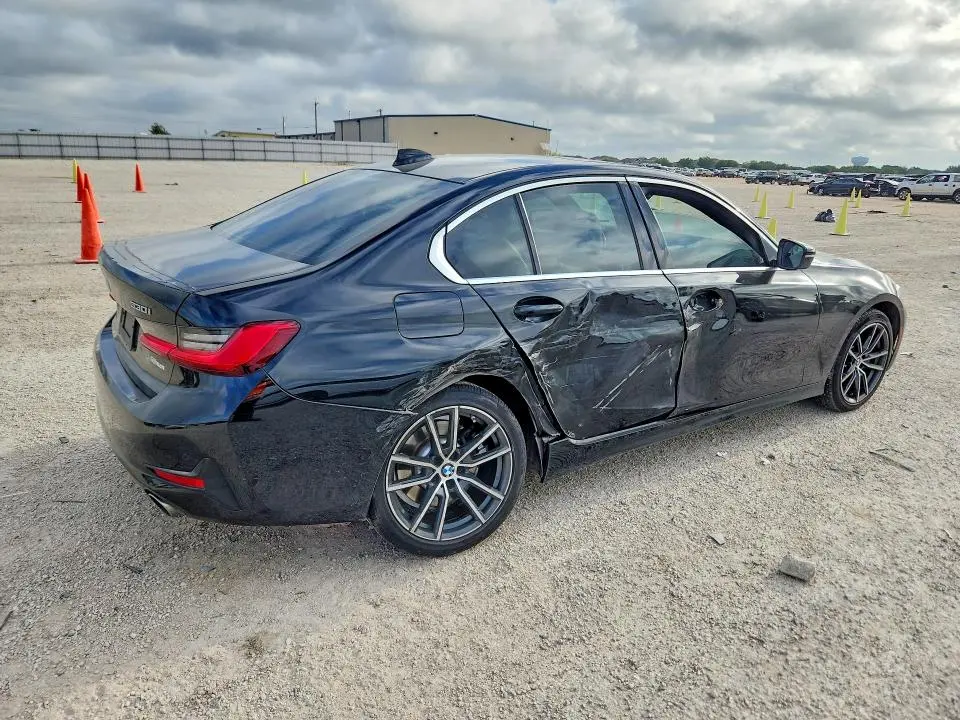 2020 BMW 330I   