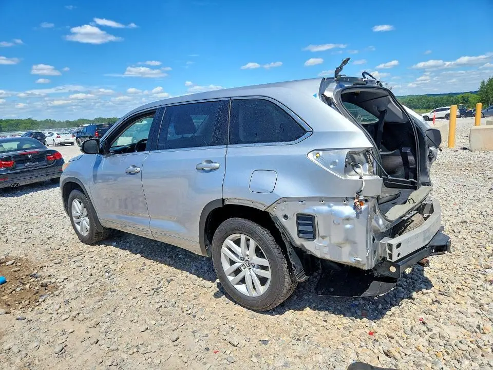 2016 TOYOTA HIGHLANDER LE  