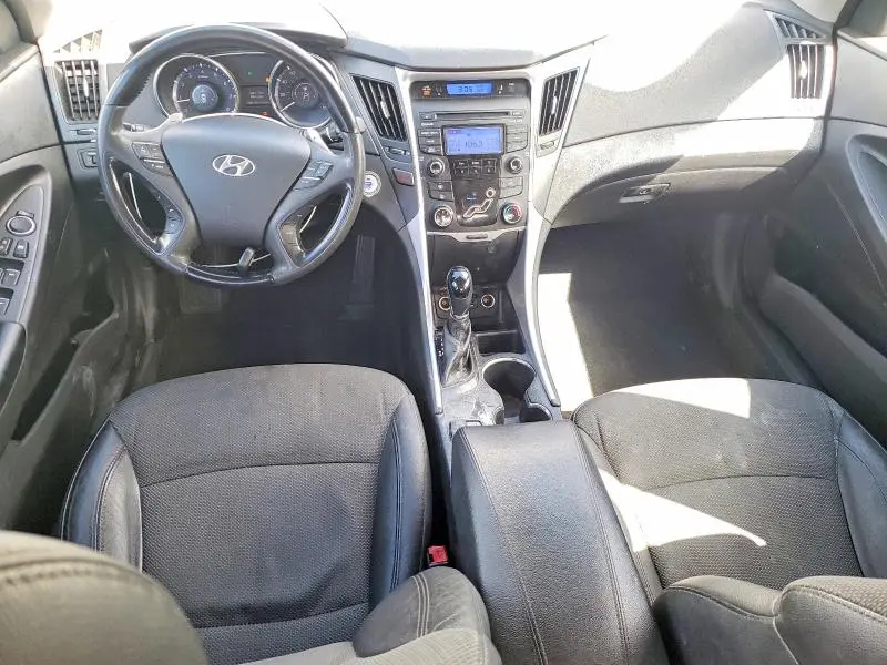 2013 HYUNDAI SONATA SE  