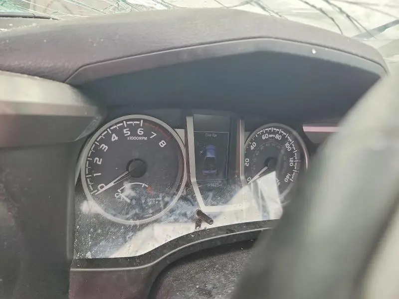 2019 TOYOTA TACOMA SR5 V6  