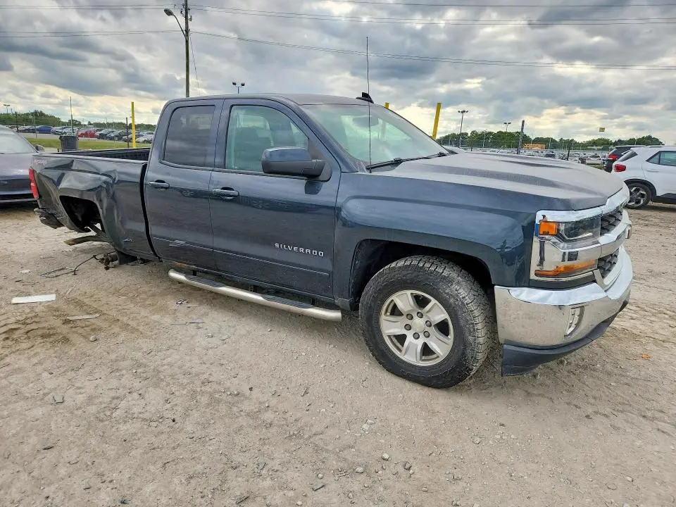 2017 CHEVROLET SILVERADO K1500 LT  