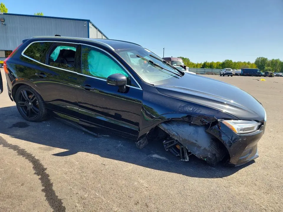 2018 VOLVO XC60 T5  