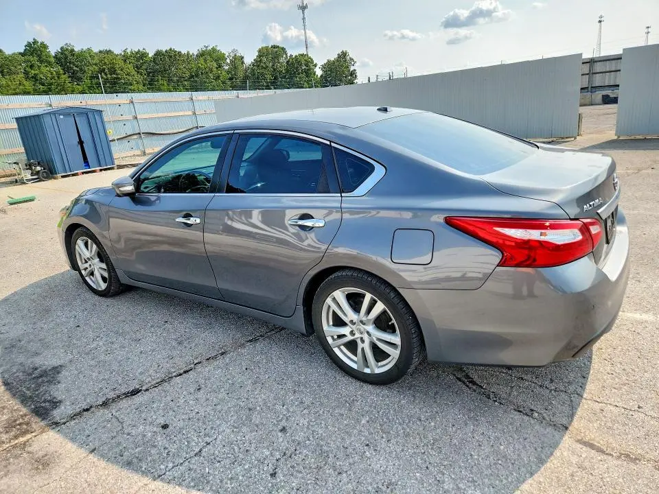 2017 NISSAN ALTIMA 3.5 SL  