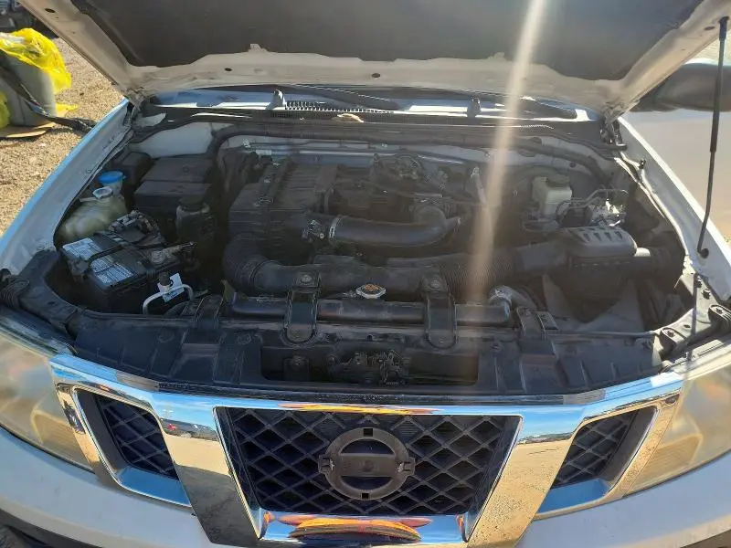 2016 NISSAN FRONTIER S  