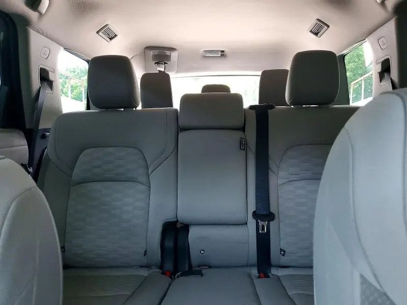 2023 NISSAN PATHFINDER SV  