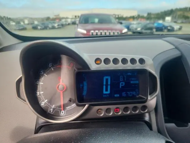 2013 CHEVROLET SONIC LS  