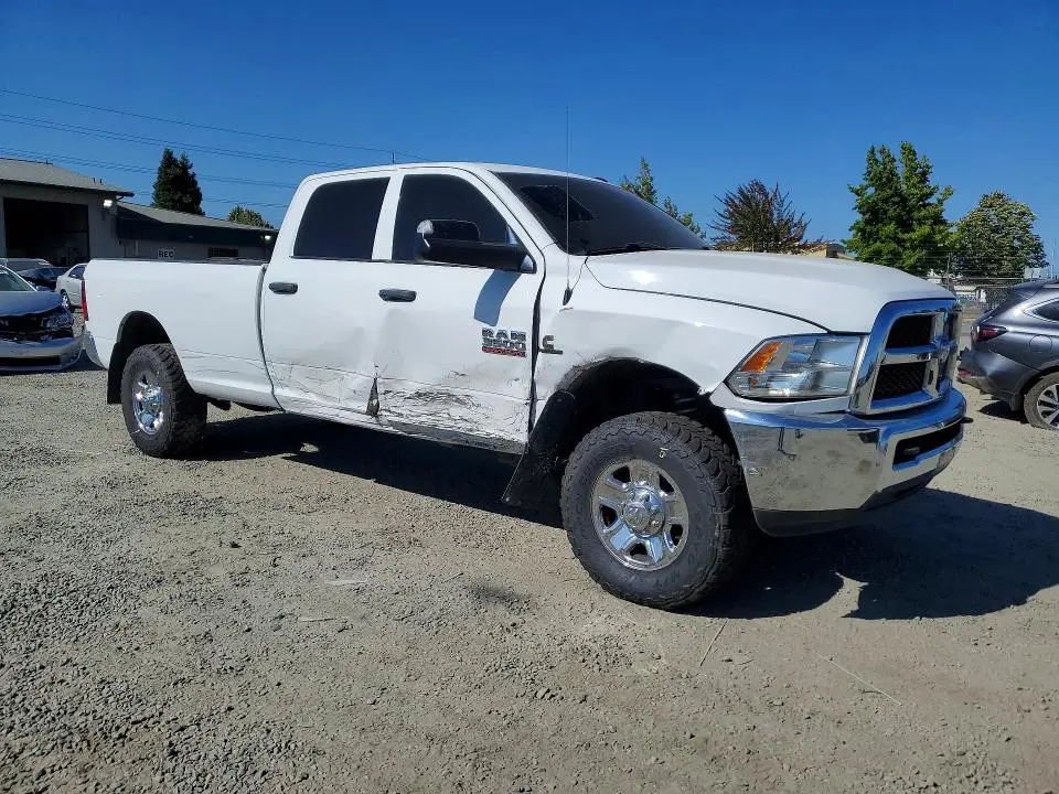 2017 RAM 3500 ST  