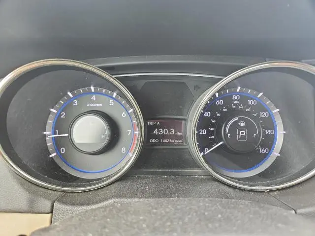2011 HYUNDAI SONATA GLS  