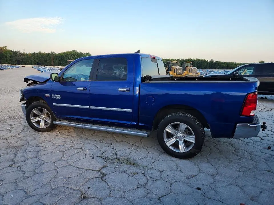 2014 RAM 1500 SLT  