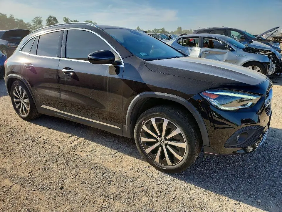 2022 MERCEDES-BENZ GLA 250 4MATIC  