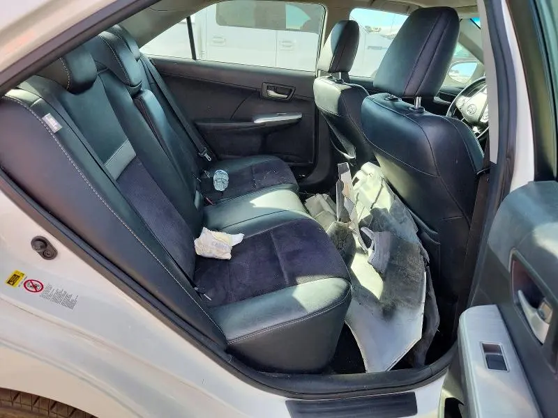2012 TOYOTA CAMRY SE V6  