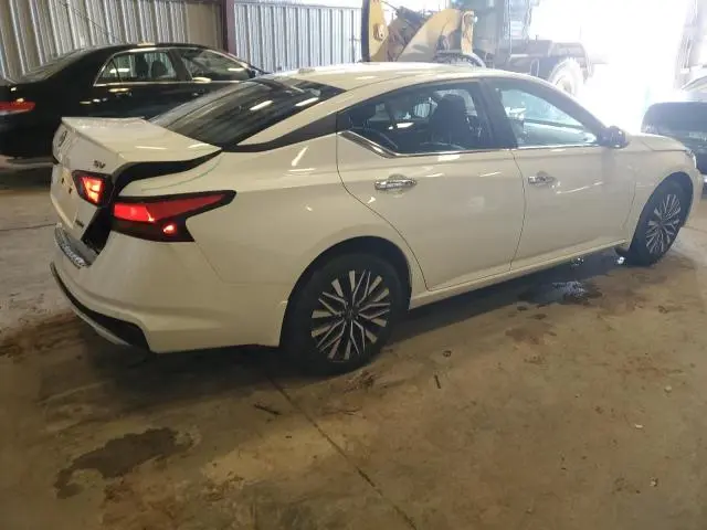 2023 NISSAN ALTIMA SV  