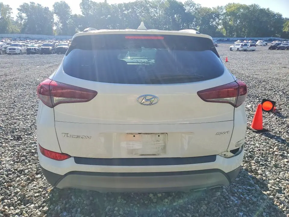 2018 HYUNDAI TUCSON SPORT  