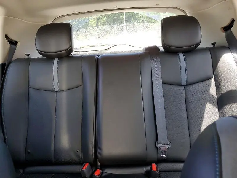 2019 NISSAN LEAF SL  