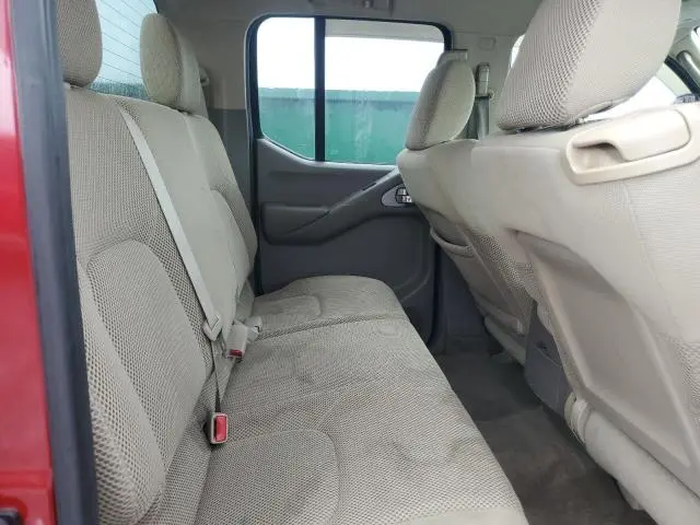 2010 NISSAN FRONTIER CREW CAB SE  