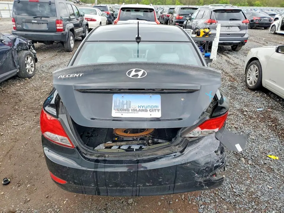 2016 HYUNDAI ACCENT SE  