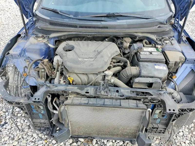 2017 HYUNDAI VELOSTER VALUE EDITION  