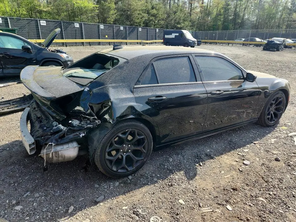 2019 CHRYSLER 300 S  