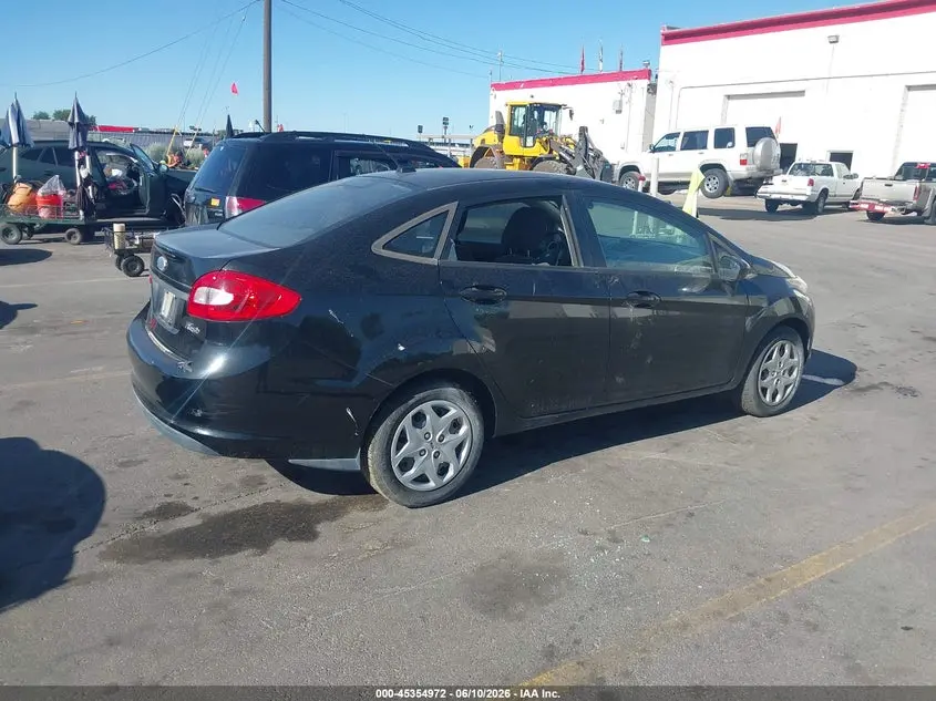 2011 FORD FIESTA SE