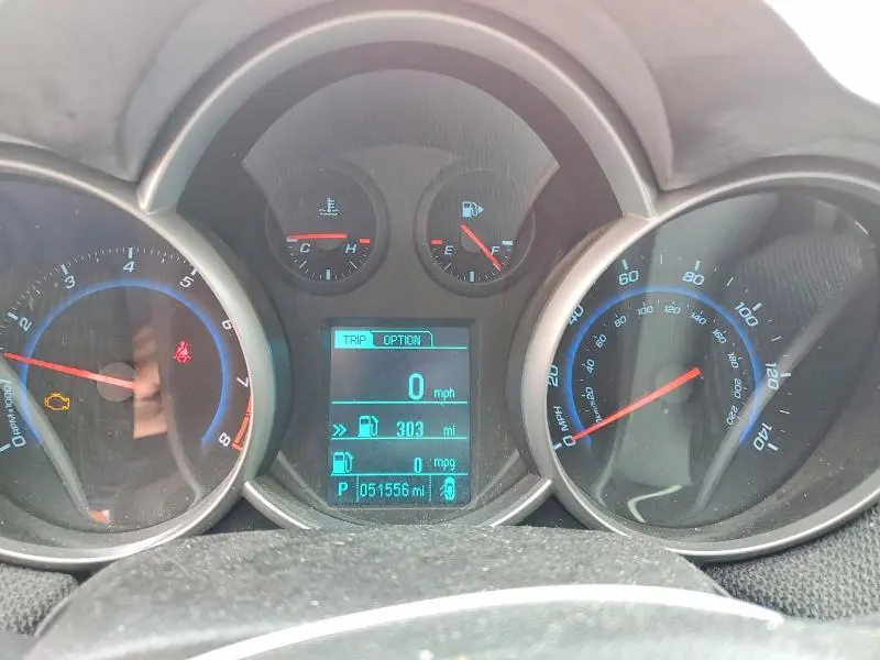 2015 CHEVROLET CRUZE LT  