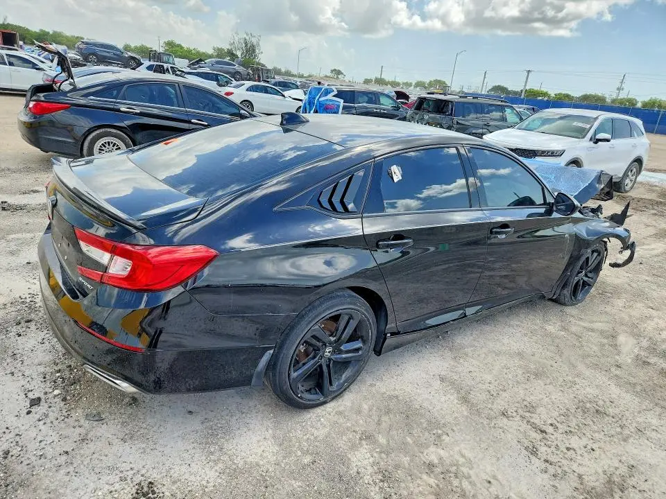 2022 HONDA ACCORD SPORT  