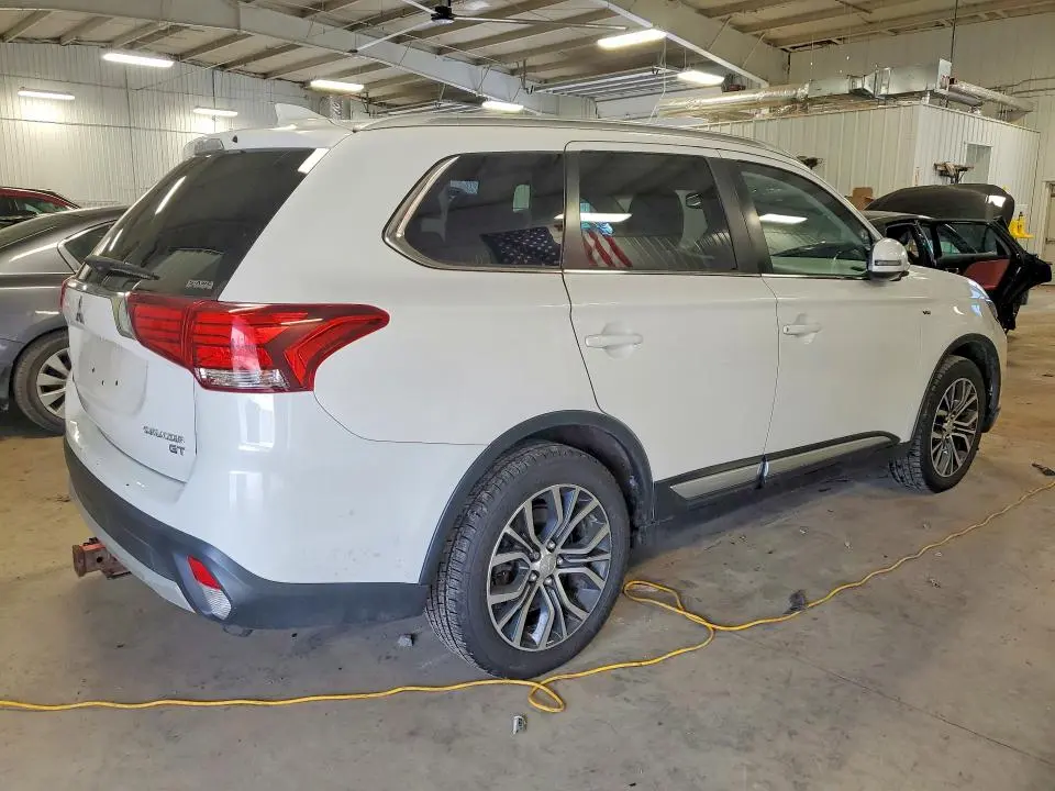 2017 MITSUBISHI OUTLANDER GT  