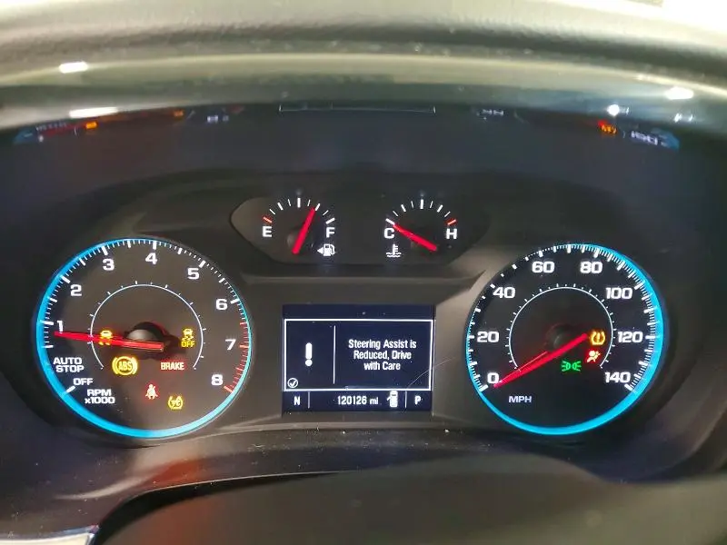2023 CHEVROLET TRAVERSE LT  