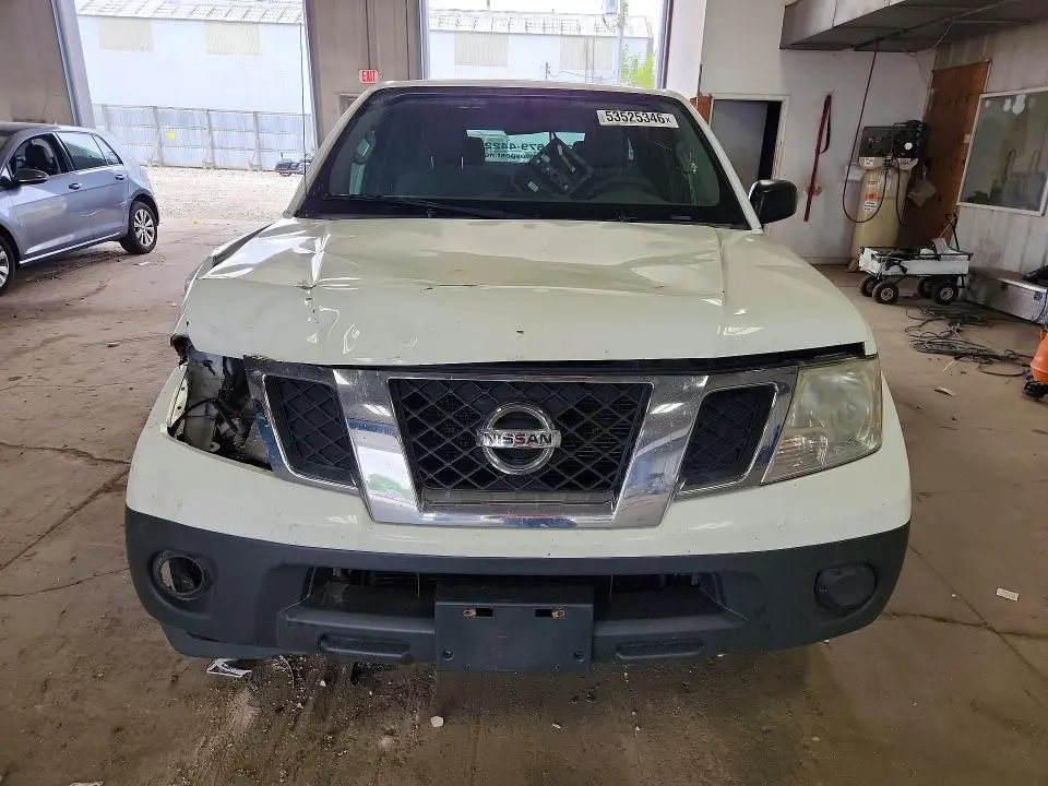 2015 NISSAN FRONTIER   