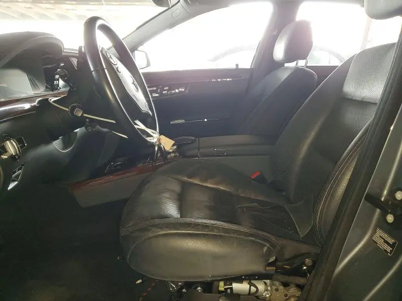 2010 MERCEDES-BENZ S 400  