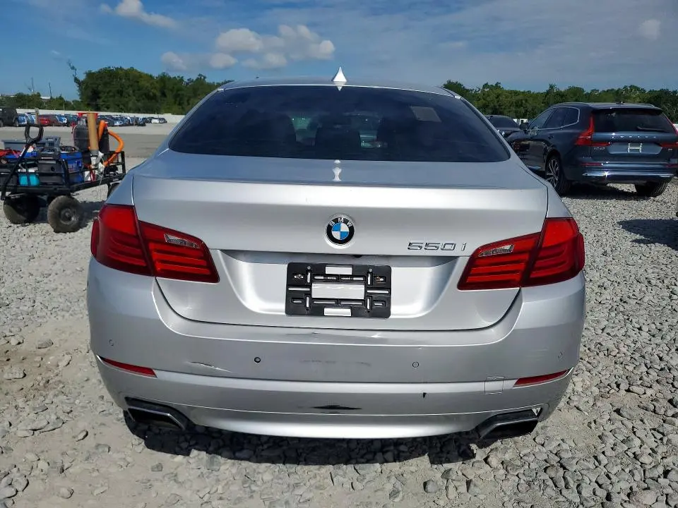 2012 BMW 550 XI  
