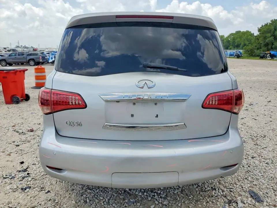 2011 INFINITI QX56 BASE  