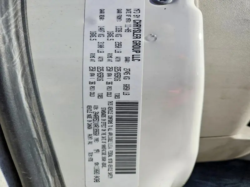 2010 CHRYSLER TOWN & COUNTRY TOURING  