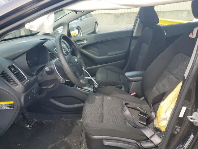 2017 KIA FORTE LX  