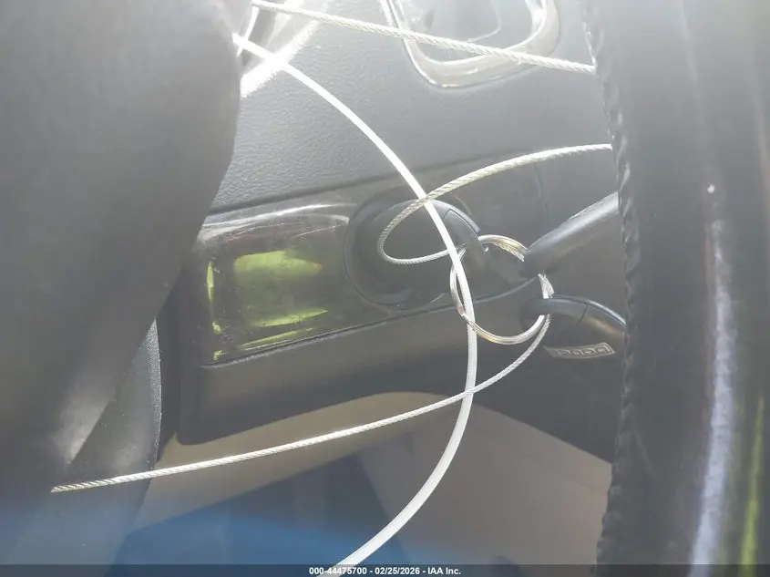 2011 DODGE GRAND CARAVAN CREW