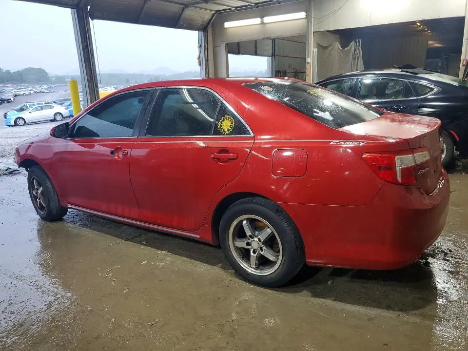 2012 TOYOTA CAMRY LE  