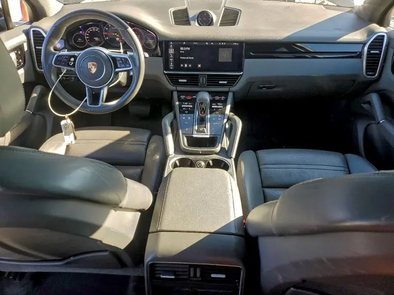 2020 PORSCHE CAYENNE   