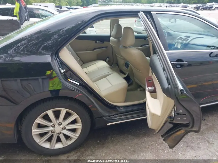 2012 TOYOTA CAMRY XLE