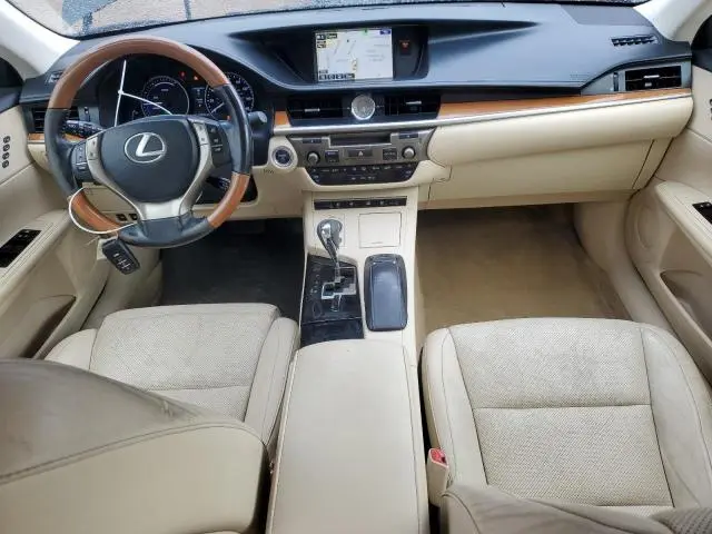 2015 LEXUS ES 300H