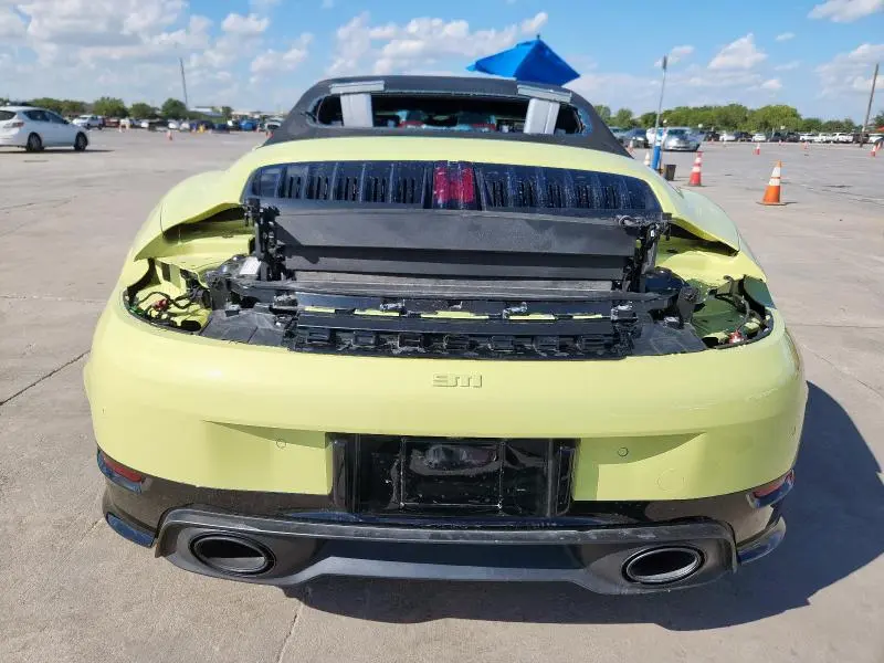 2025 PORSCHE 911 CARRERA  