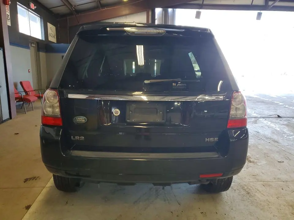 2011 LAND ROVER LR2 HSE LUXURY  