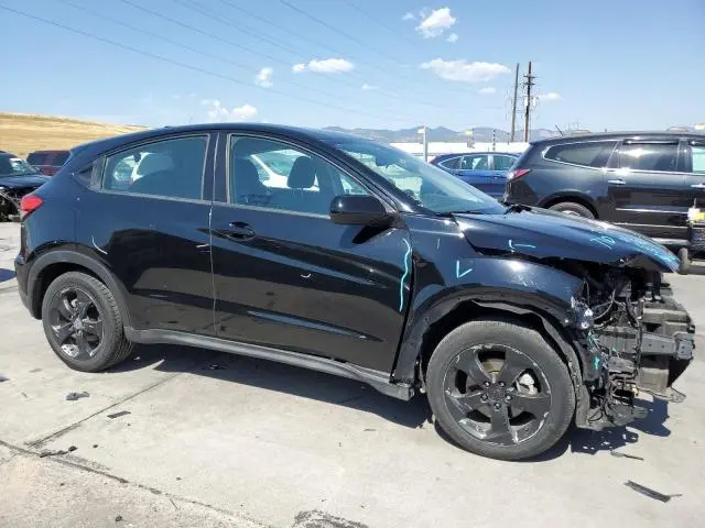 2019 HONDA HR-V LX  
