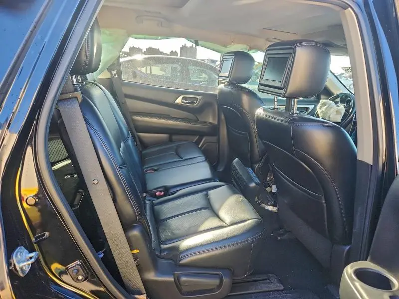 2014 NISSAN PATHFINDER S  