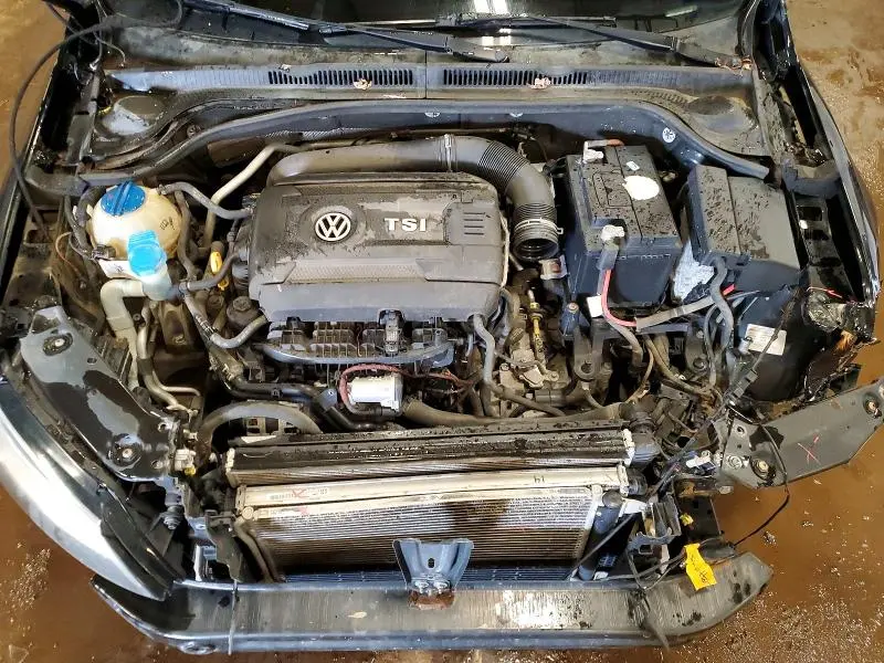 2015 VOLKSWAGEN JETTA SE  