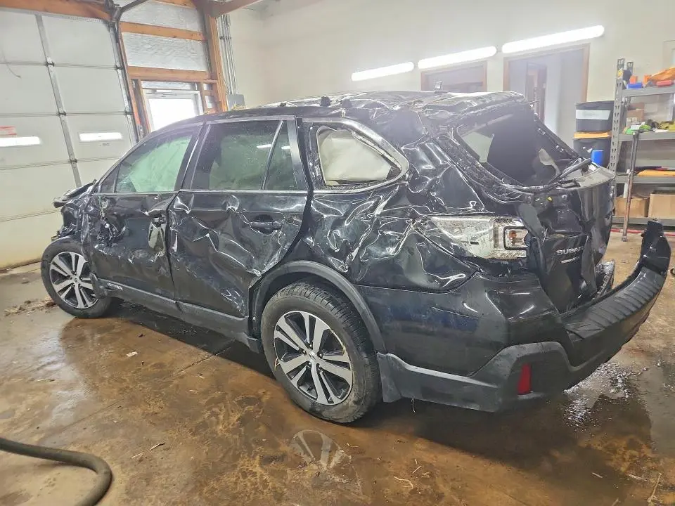 2019 SUBARU OUTBACK 3.6R LIMITED  