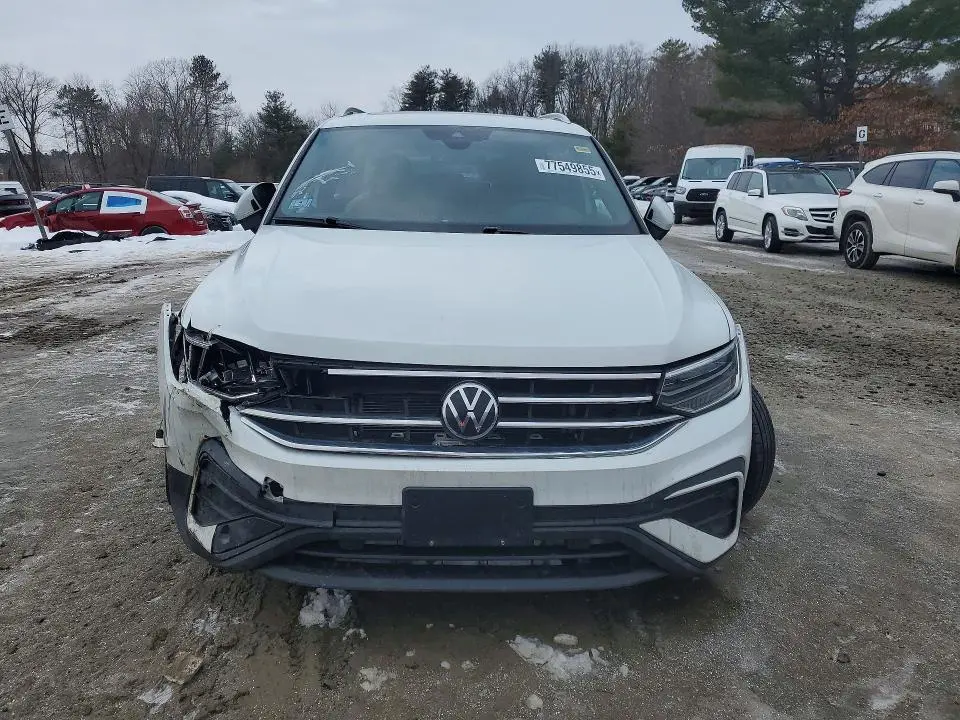2024 VOLKSWAGEN TIGUAN SE  