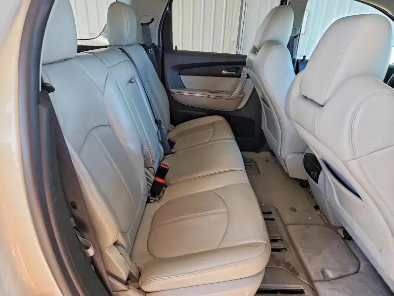 2012 GMC ACADIA SLT-2  