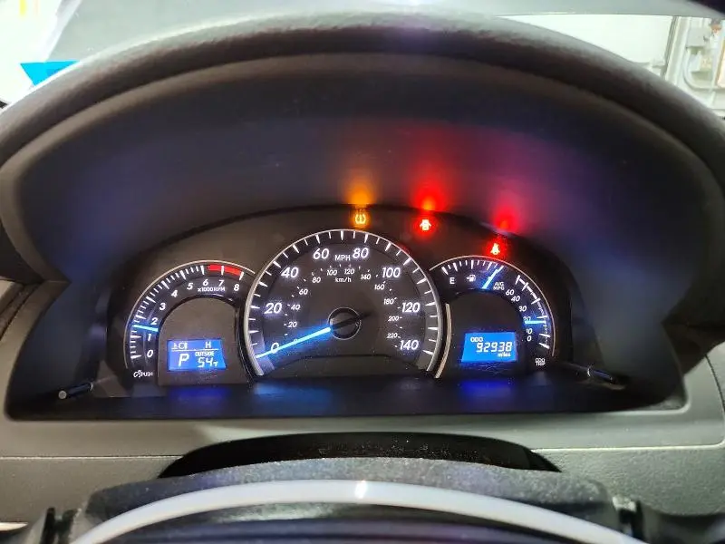 2014 TOYOTA CAMRY LE  